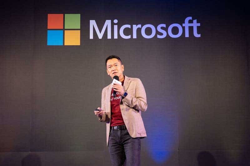 台灣微軟總經理卞志祥於活動現場為 Microsoft AI Tour 台北場致詞揭開序幕，強調微軟將持續藉由全球領先的 AI 解決方案，基於對安全的承諾，攜手在地客戶與合作夥伴推動創新技術應用落地，強化科技韌性，助力台灣邁向智慧商業新高峰。